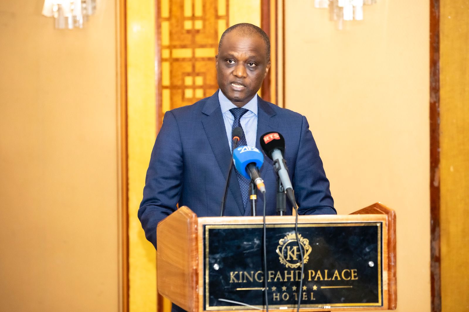 Lancement officiel de la plateforme SOURCE PPP Sénégal par le ministre Abdourahmane Sarr